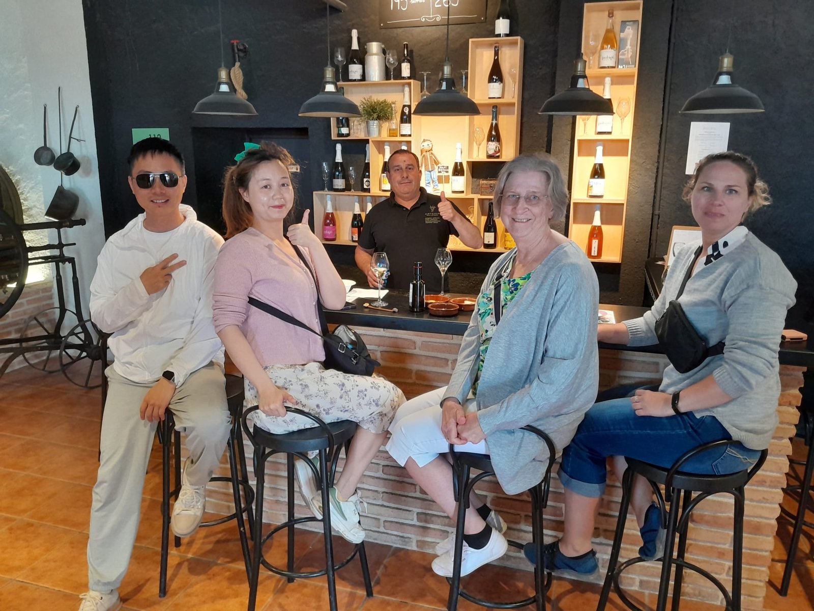 small-group cava tour